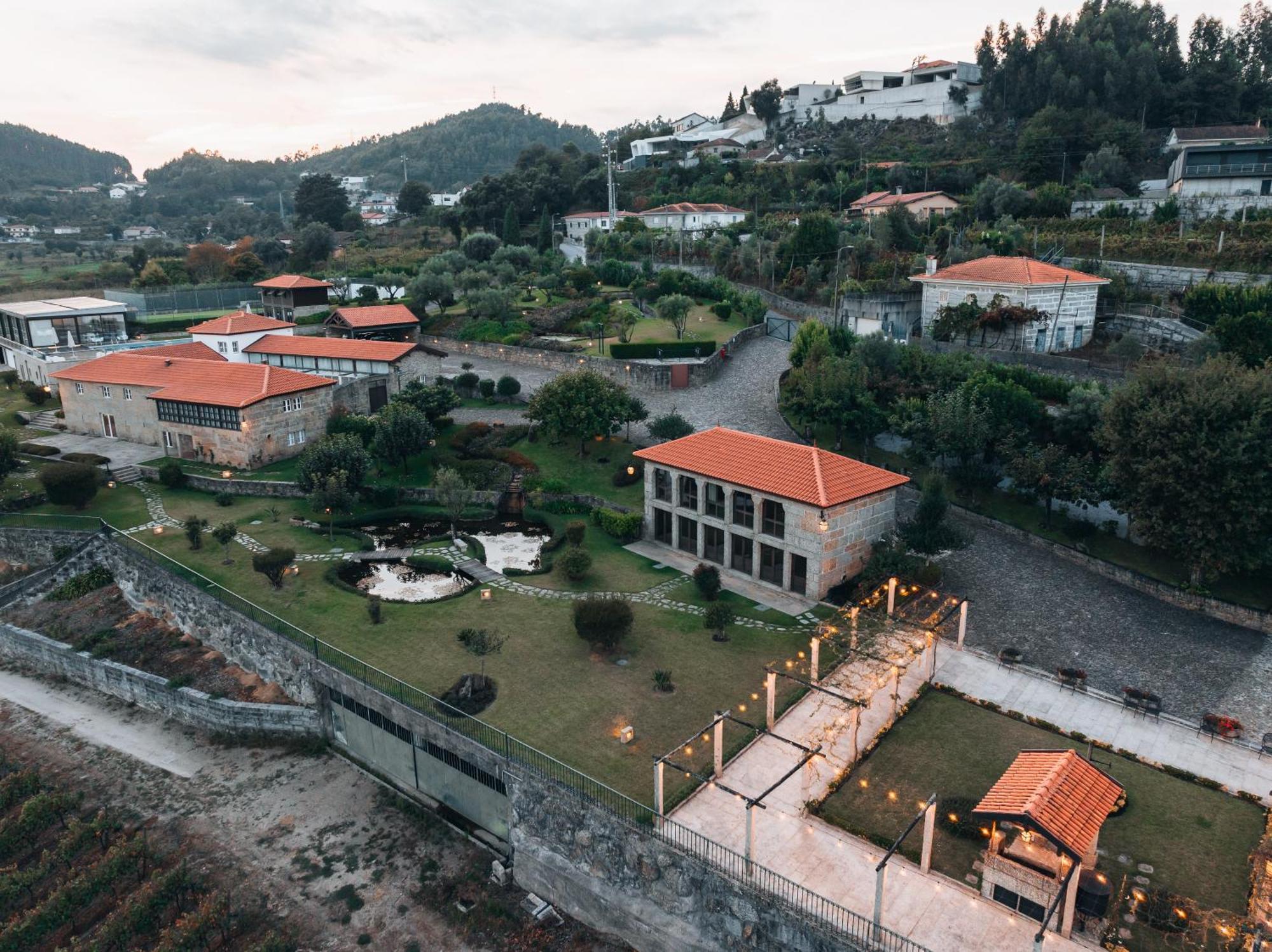 Quinta Da Eira Do Sol Villa Guimaraes Exterior photo